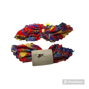 Hair Accessories. 1 Pair of Hair Clips. NWT.